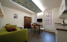 Aymon De Challant Appartement